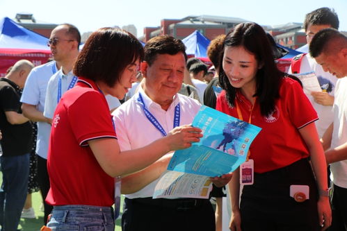 政策宣講與運動健康齊頭并進 新疆最大規模高校招生咨詢會順利舉辦